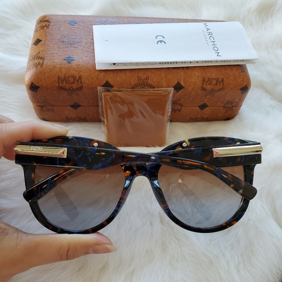 MCM 55mm Cat Eye Sunglasses - Picture 5 of 8